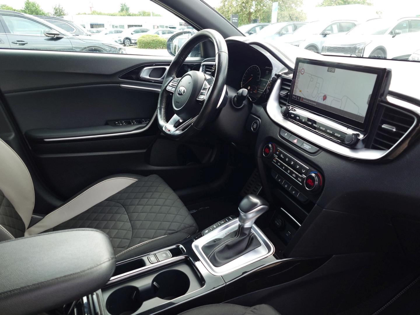 Kia ProCeed 1.6 CRDI DCT GT-Line Navi-Paket