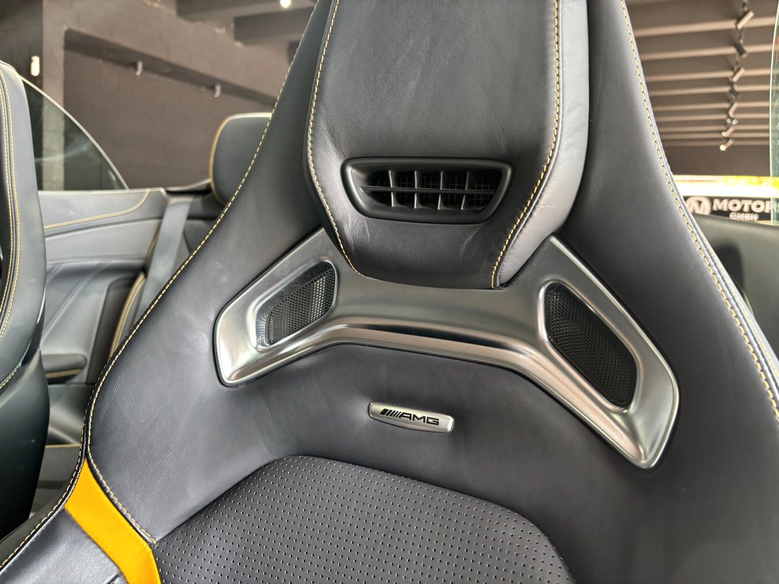 Fahrzeugabbildung Mercedes-Benz C 63 S AMG Final Edition 1of499