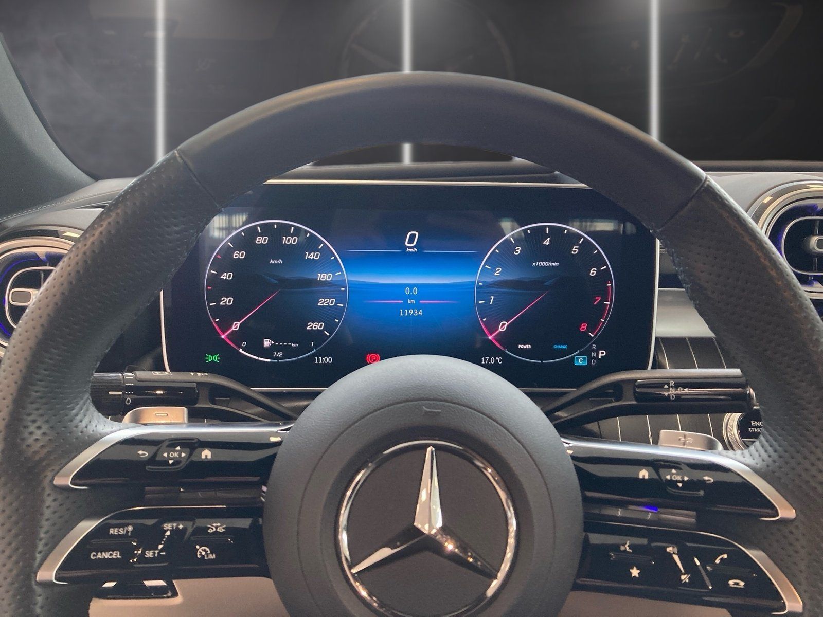 Fahrzeugabbildung Mercedes-Benz CLE 300 4M AMG*HA-Lenk*HUD*Pano*Distro*Burm*360*