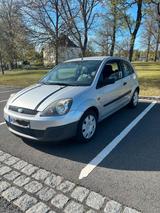 Ford Fiesta 1.3 - nur 67tkm - TÜV 2027 - S... - Ford Fiesta aus 2005: 1.6