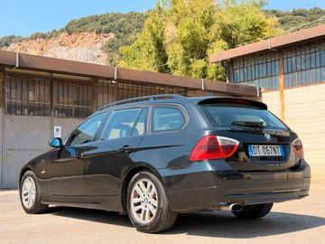 BMW 320 - 7