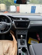 Volkswagen Touran 1.6 TDI SCR DSG Trendline Trendline - Volkswagen Touran Trendline mit Diesel-Antrieb