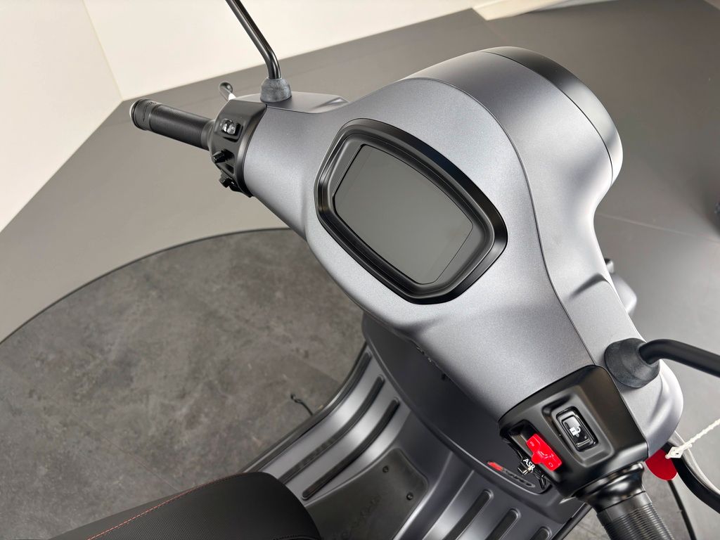Fahrzeugabbildung Vespa GTS 310 FL SuperSport *MJ2026 *NEUFAHRZEUG