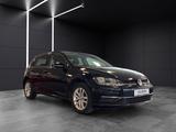 Volkswagen Golf VII 1.5 TSI ACT DSG/Panorama/AppConnect/VC - gebrauchte Limousinen in Paderborn