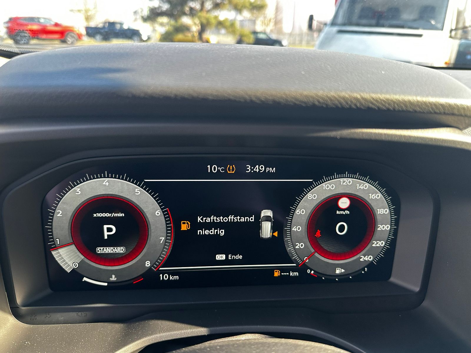 Fahrzeugabbildung Nissan X-Trail Tekna 1,5 VC-T CVT  2WD   ACC