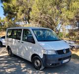 Volkswagen Vw T5 Caravelle 2.5 TDi 131 PS  9 Sitzer F... - Volkswagen T5 Caravelle mit Diesel-Antrieb: Kleinbus, 1.9
