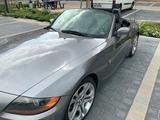 BMW Z4 2.2i - Liebhaberfahrzeug - BMW Z4 aus 2004: Cabrio