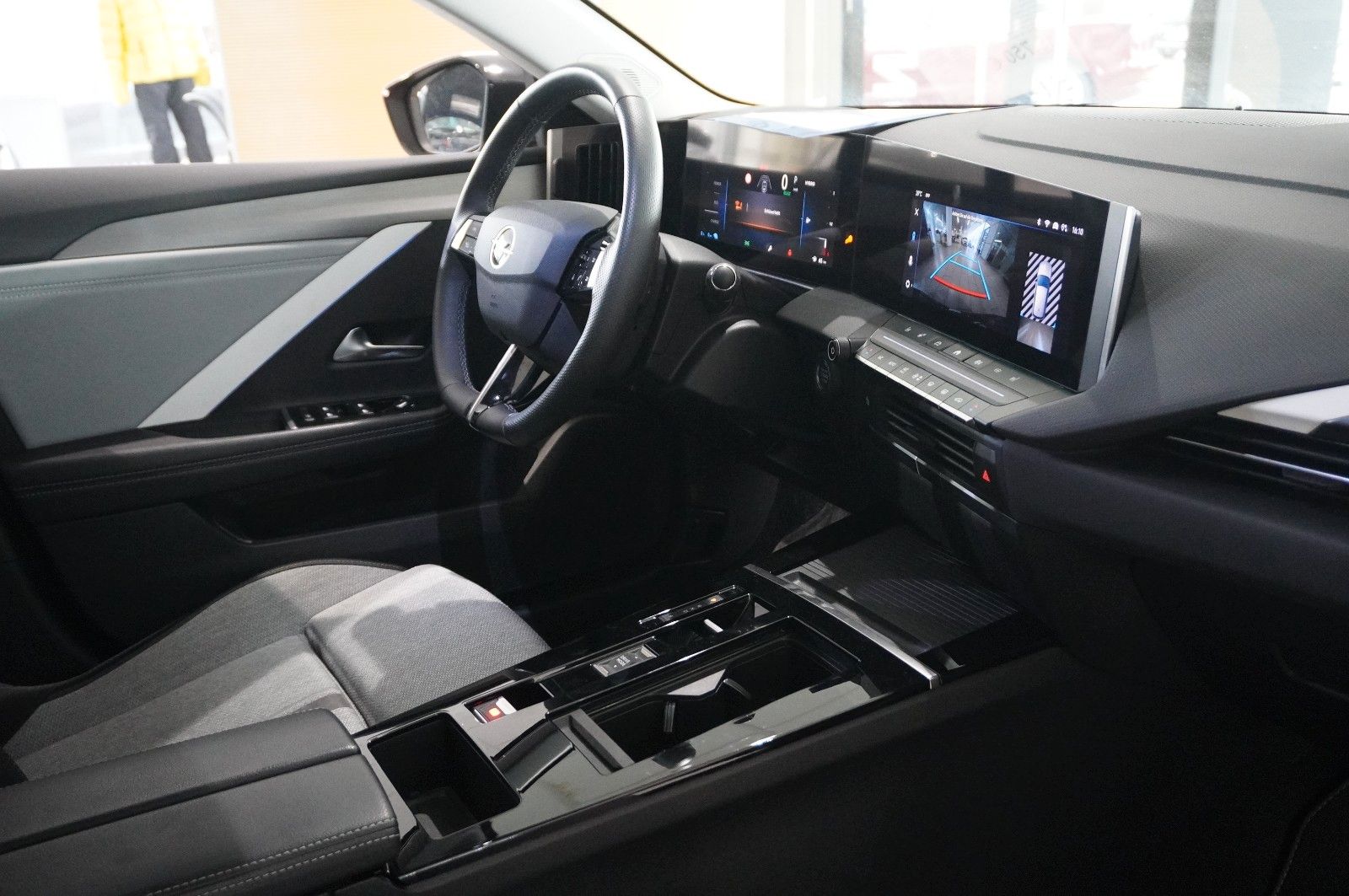 Fahrzeugabbildung Opel Astra L Lim. 1.6 HYBRID ELEGANCE NAVI/LED/KAMERA