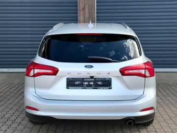 Ford Focus - 10