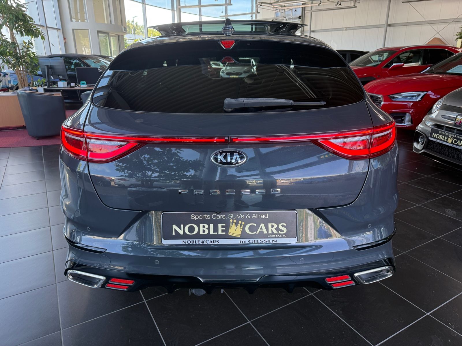 Fahrzeugabbildung Kia ProCeed GT PANO AHK LED NAVI