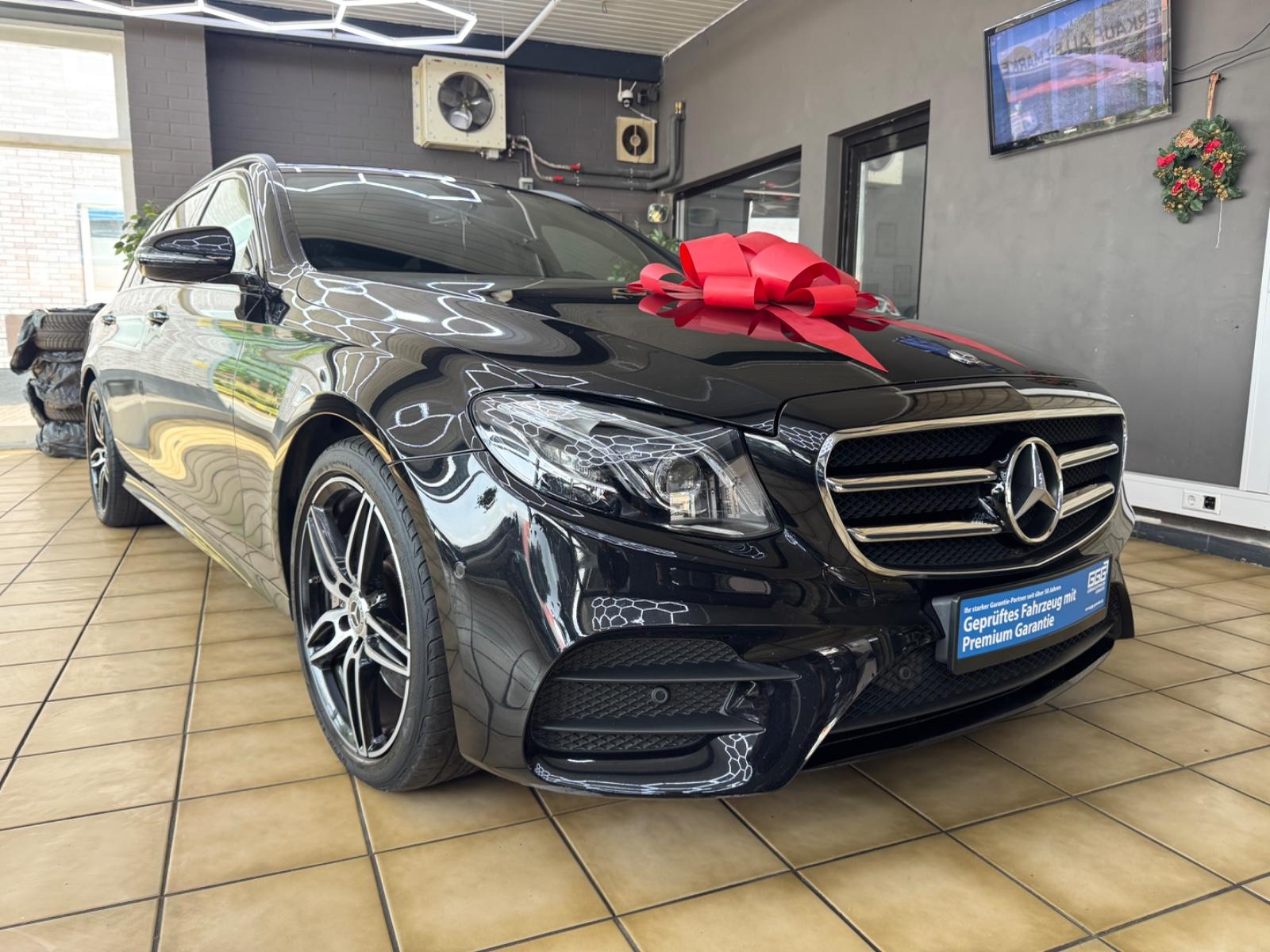 Mercedes-Benz E 300 T-Modell *1.Hand*AMG line*Kamera*AHK*Leder