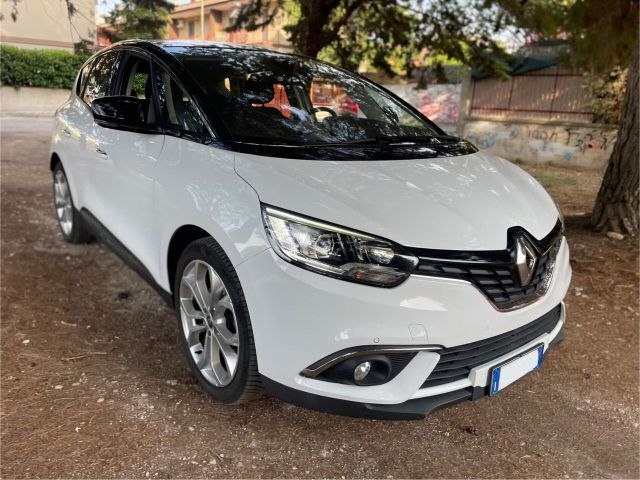 RENAULT ANDERE