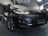 Ford KUGA 2.5 DURATEC PLUG-IN HYBRID ST-LINE X - Ford Kuga ST-Line mit Hybrid-Antrieb (Benzin/Elektro)