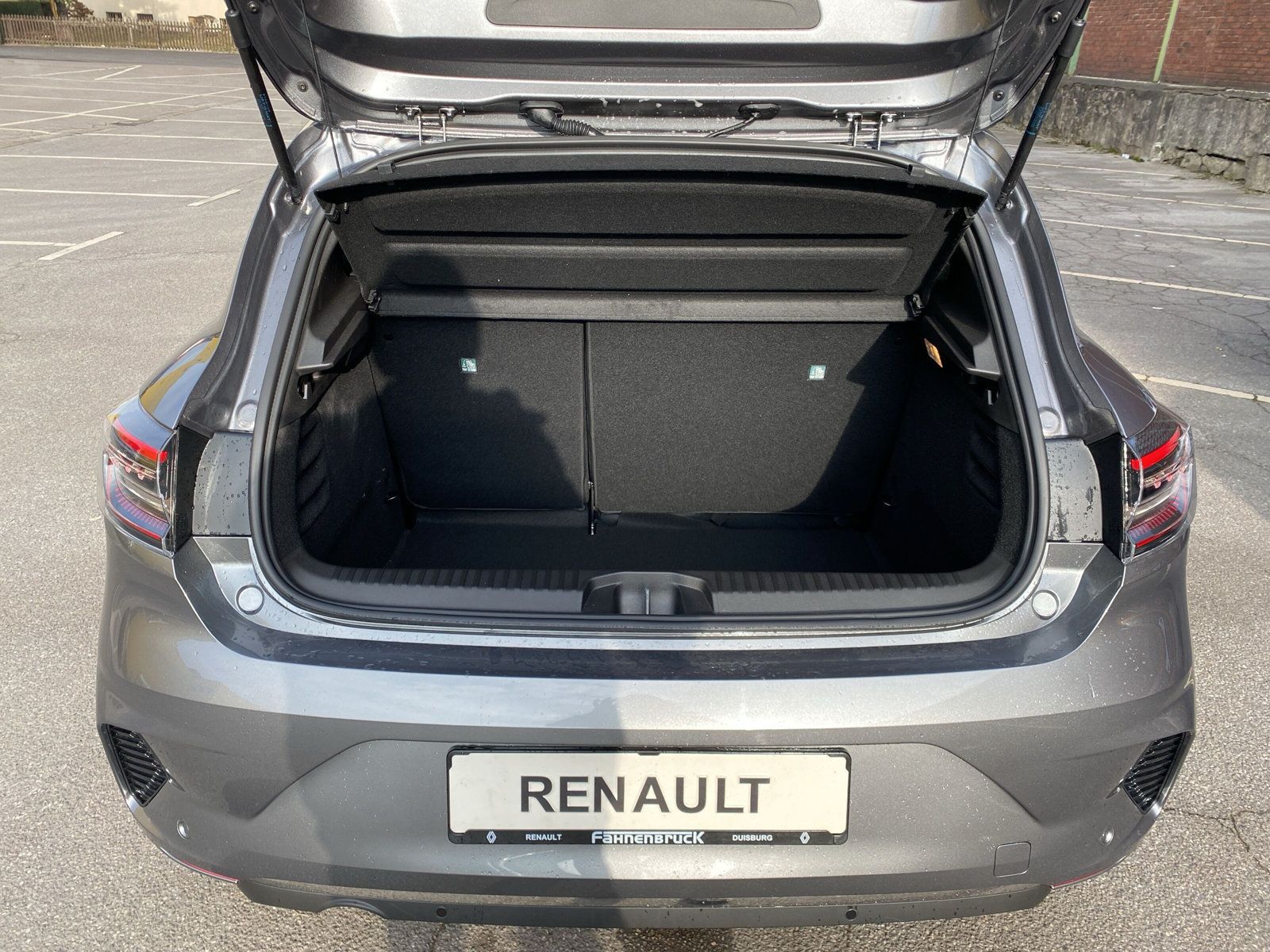 Renault Clio - Bild 8