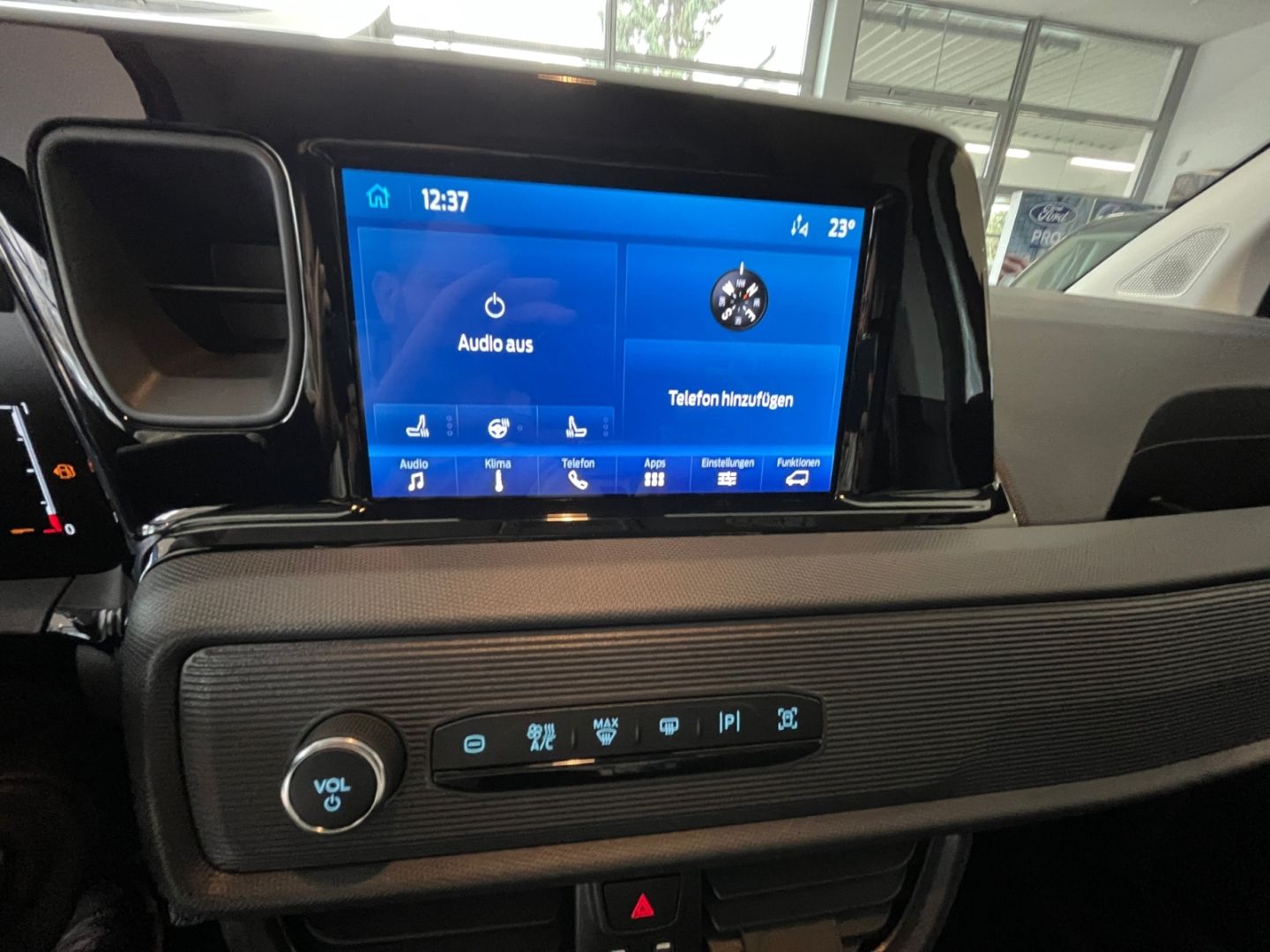 Ford Transit Courier - Bild 9