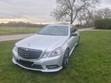 Mercedes-Benz Verkaufe  Mercedes E 350 CdiAMG-PAKET ... - Mercedes-Benz E 350 in Solingen