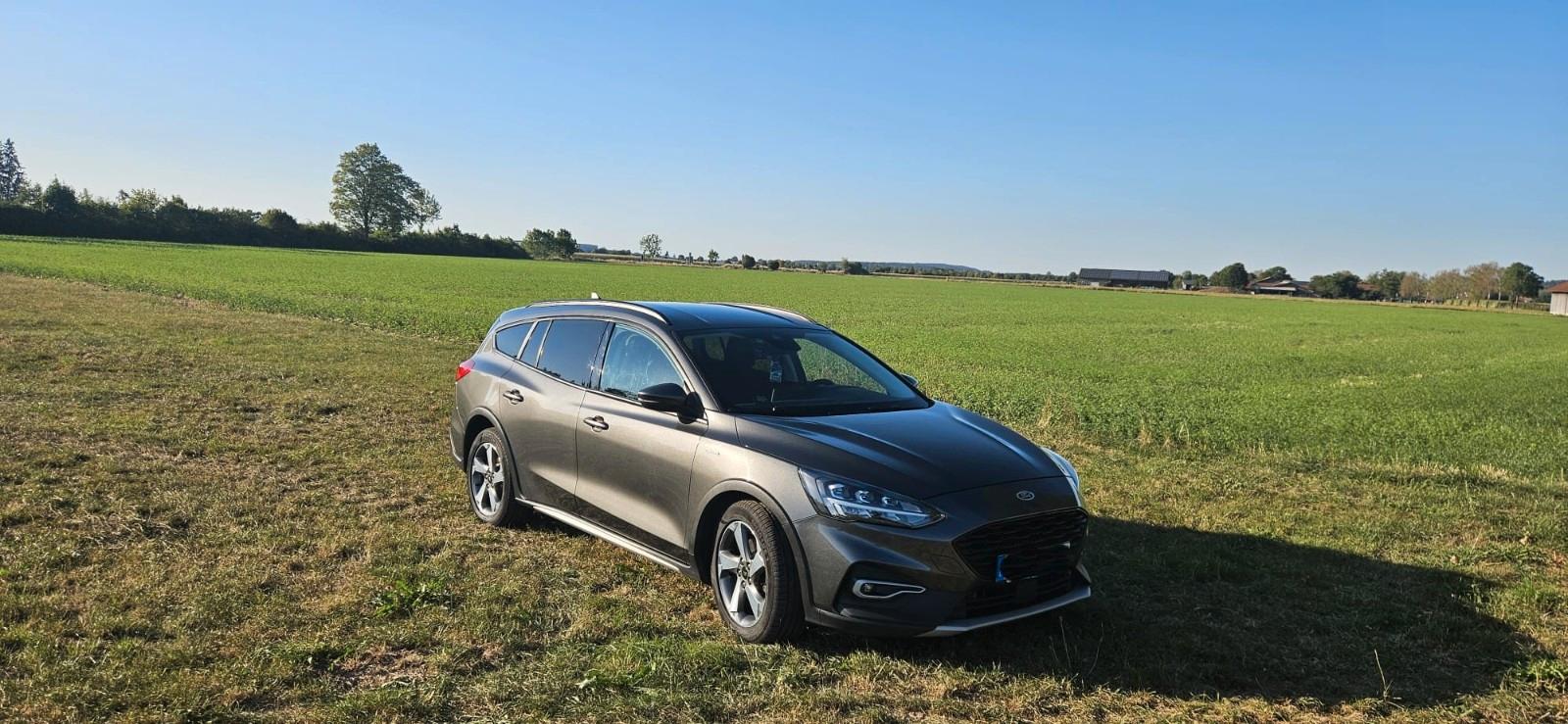 Ford Focus 2,0 EcoBlue 110kW Active X Turnier A. ...