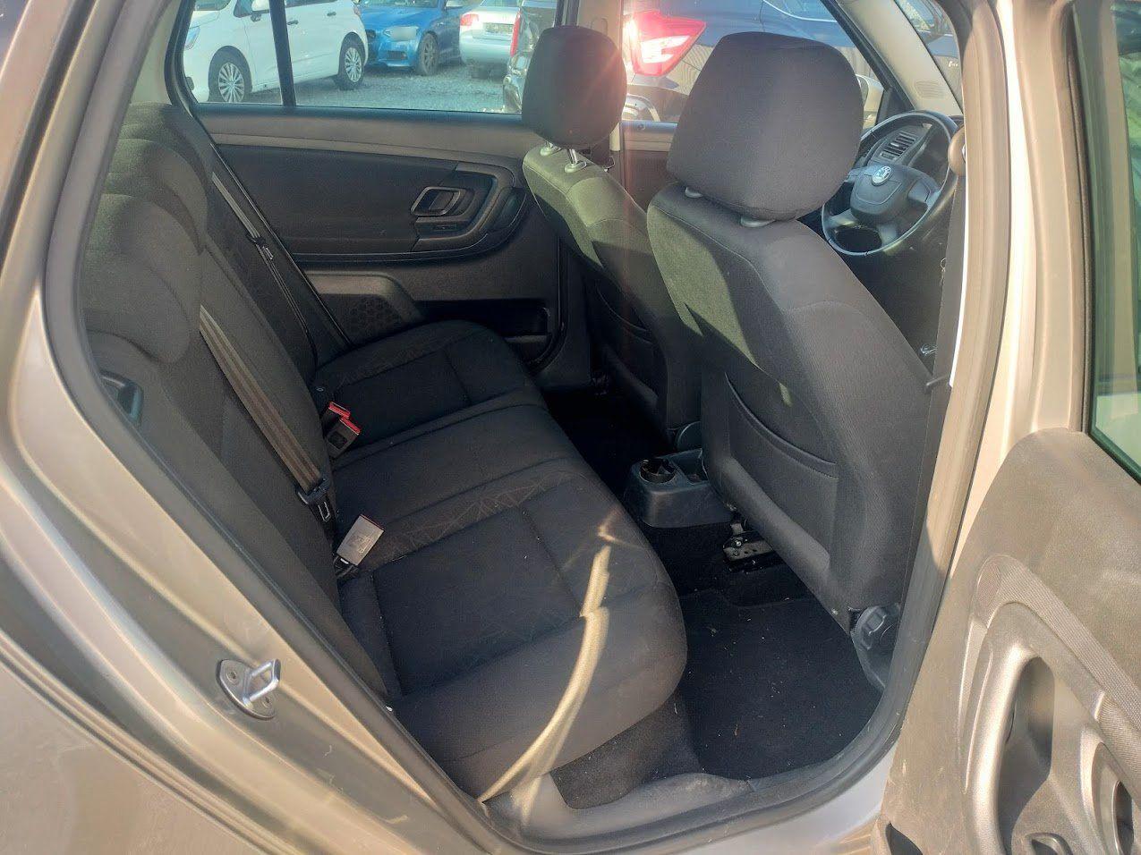 Skoda Fabia 2012 — photo 15