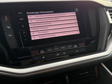 Volkswagen Touareg - 11