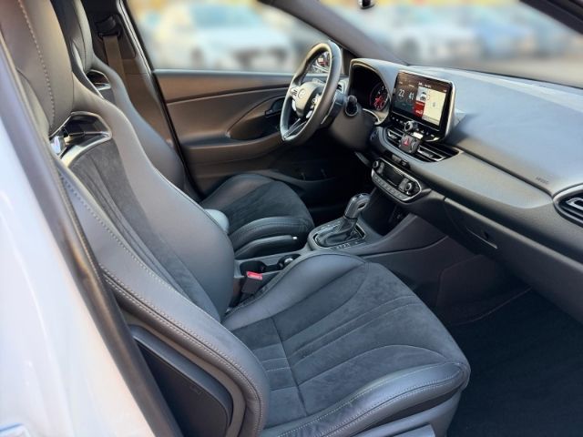 Fahrzeugabbildung Hyundai i30 Fastback N Performance Panodach Navi Leder S