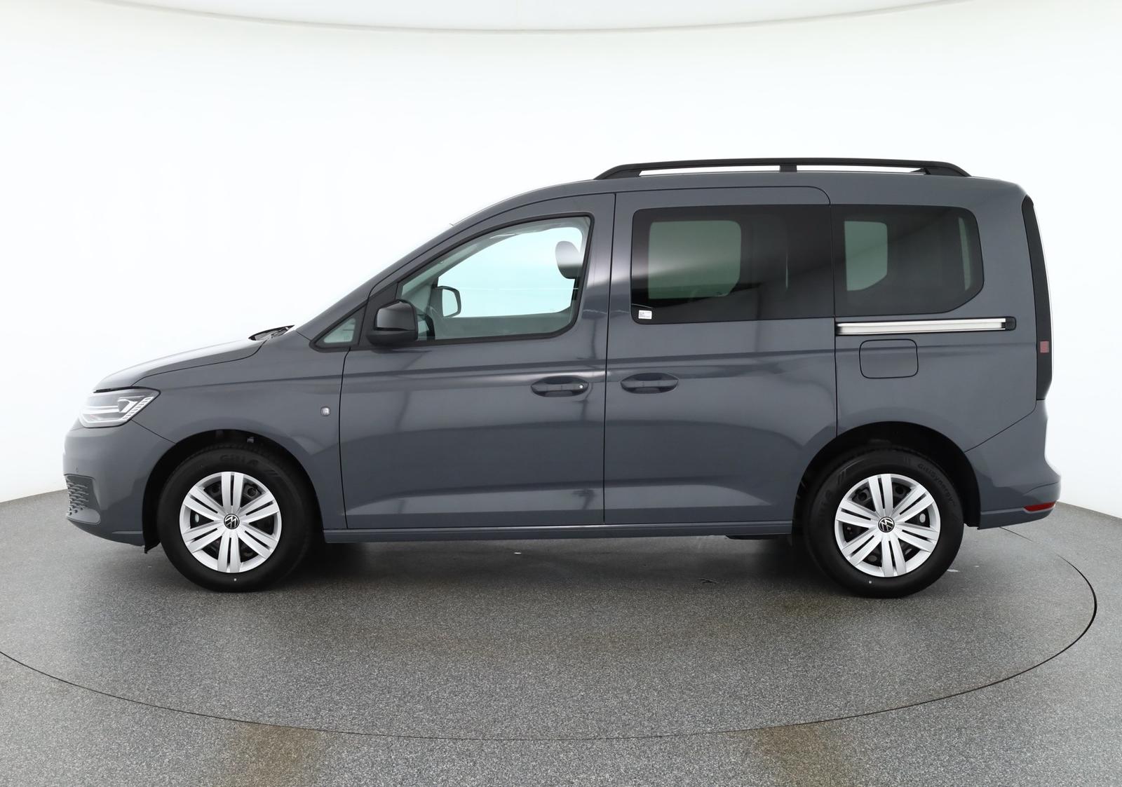Volkswagen Caddy 1.5 TSI DSG LED ACC Kamera AHK