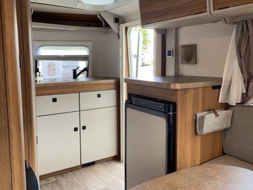 HYMER  ERIBA  HYMERCAR ERIBA Touring 320 Legend 