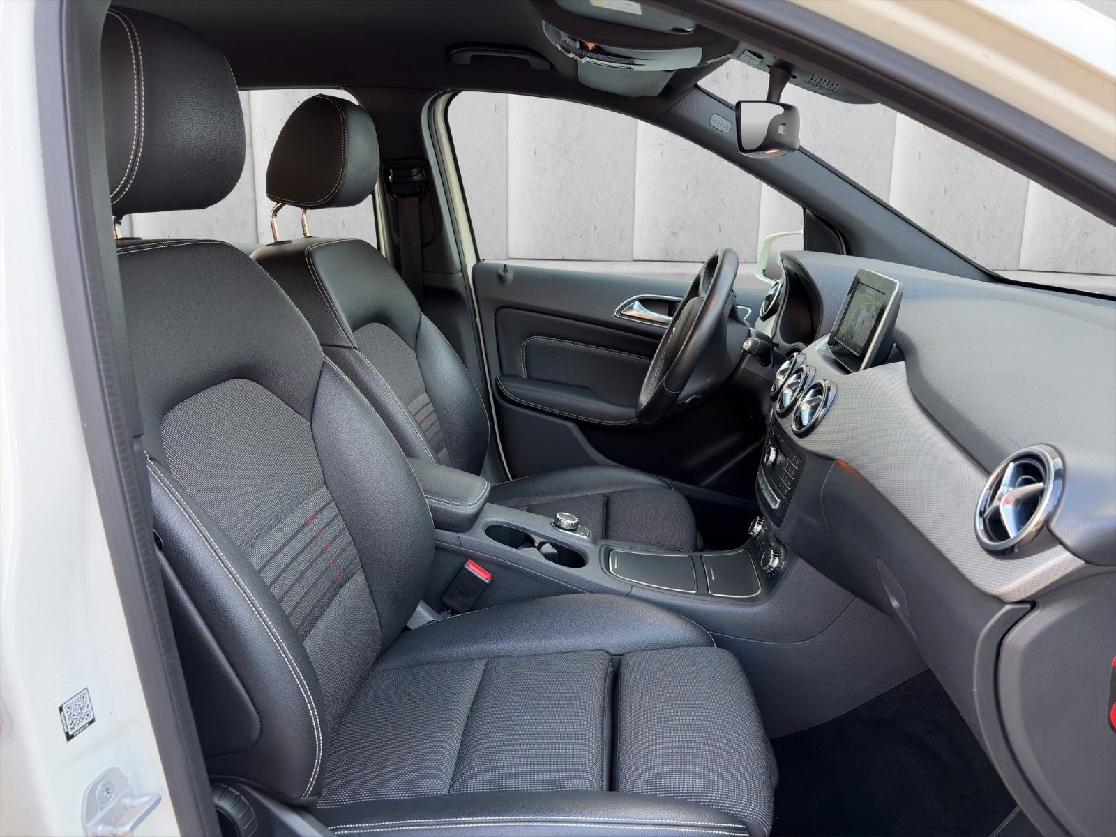 Fahrzeugabbildung Mercedes-Benz B 180 d*LED*SHZ*PDC*Kamera**