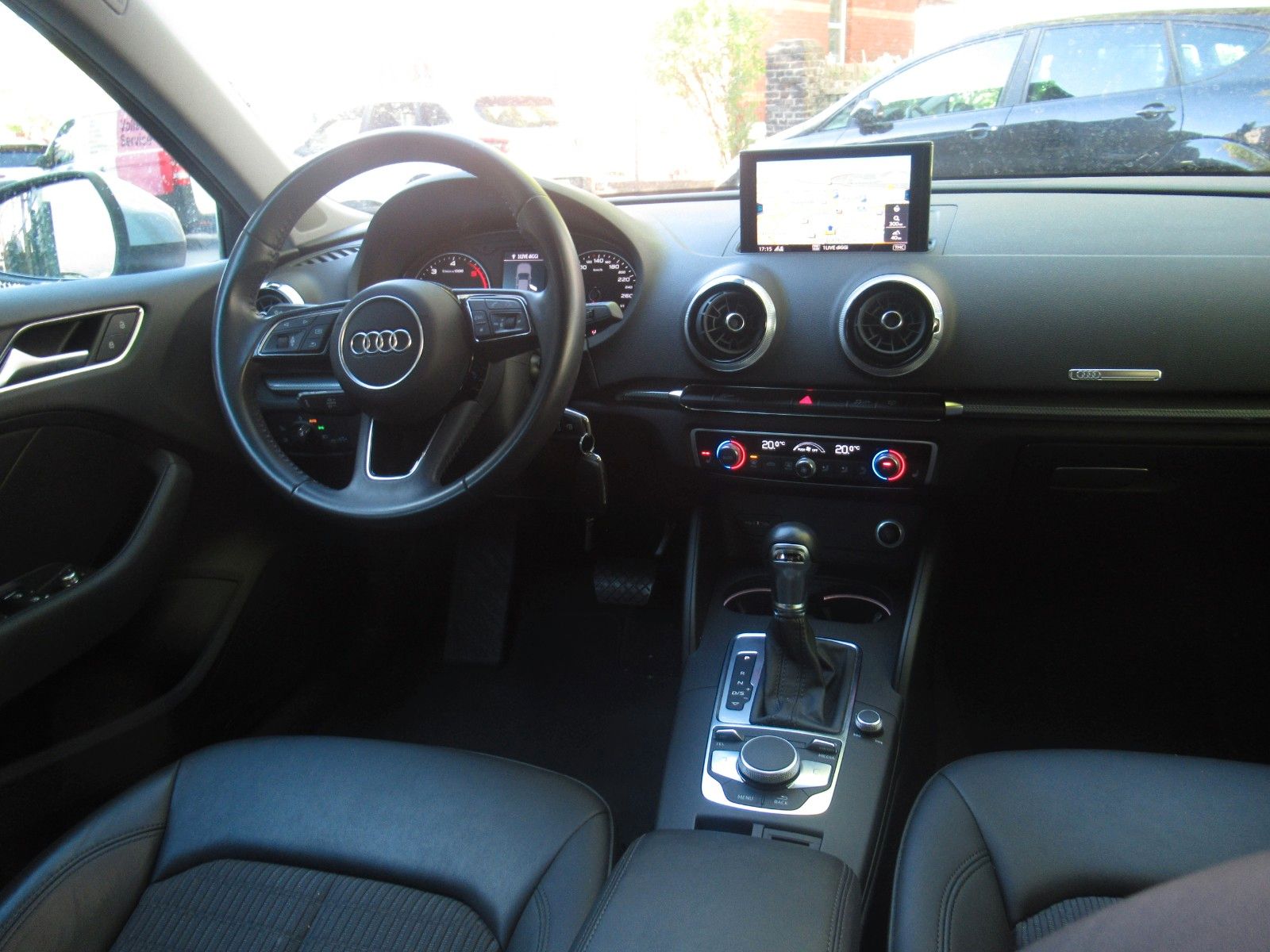 Audi A3 Sportback 30 TDI design foto 10