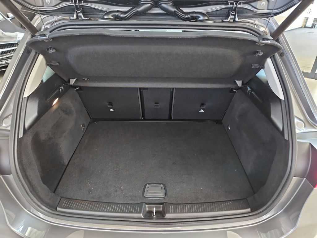 Fahrzeugabbildung Mercedes-Benz B 200 AHK AUT Kam. KlimaA LED Navi PDC ParkAss