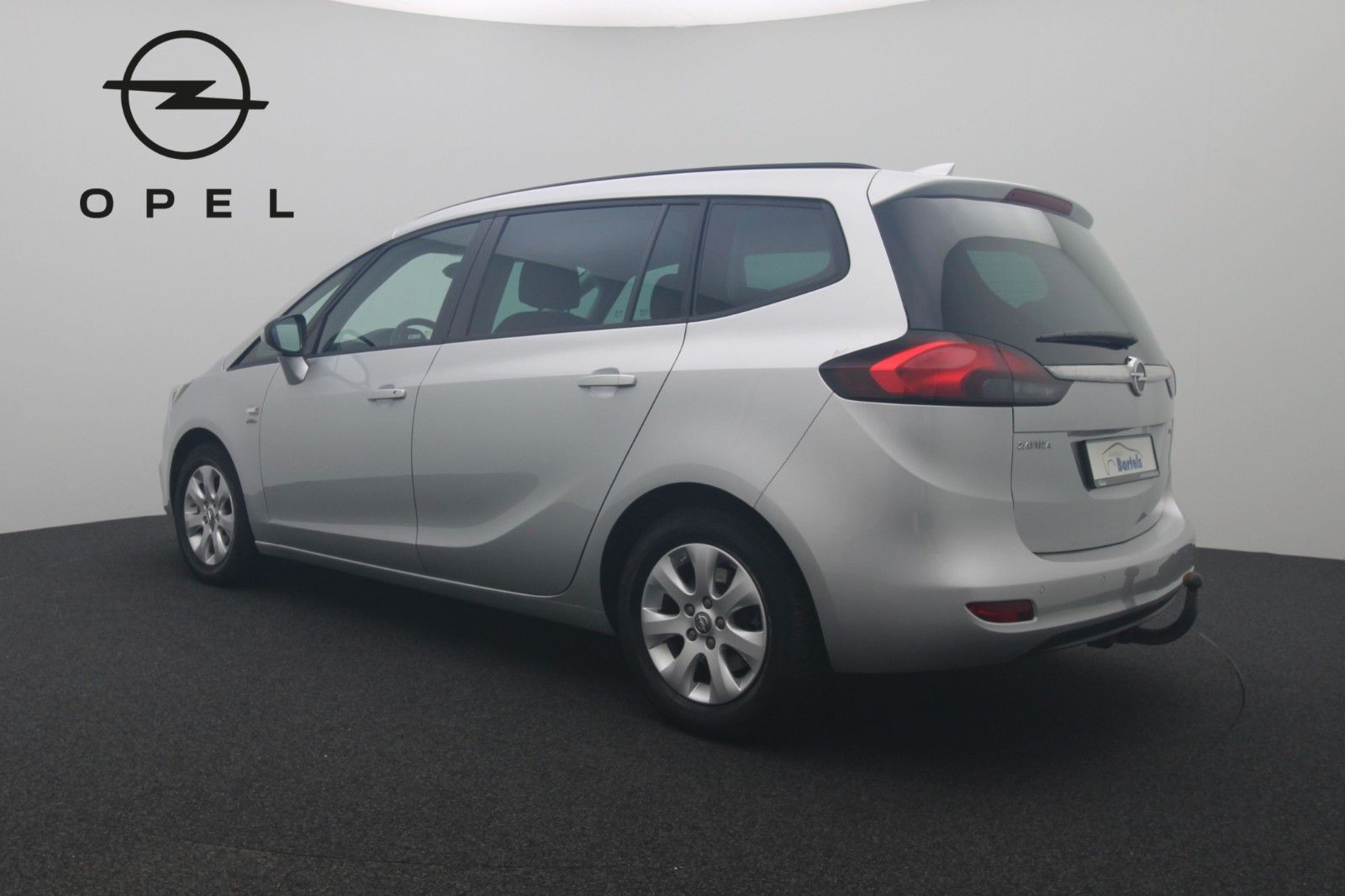 Fahrzeugabbildung Opel Zafira C 1.4 Tourer Active NAVI SHZ 7-Sitzer