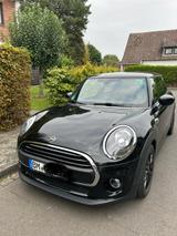 MINI ONE Automatik von Privat Blackyard Ausstattung - MINI ONE in Köln