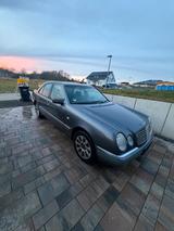 Mercedes-Benz Mercedes Benz E240 W210 - gebrauchte Mercedes-Benz E 240 aus dem Jahr 1998
