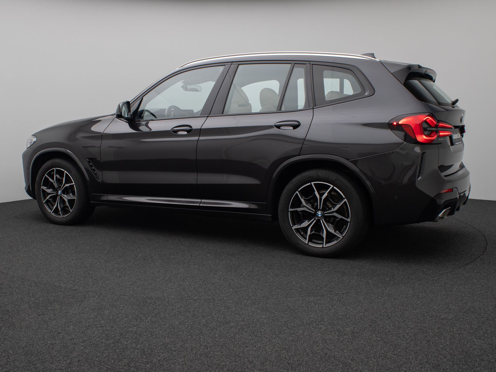 Fahrzeugabbildung BMW X3 xD20d  M Sport Laser Panorama 360°HUD DAB 19"