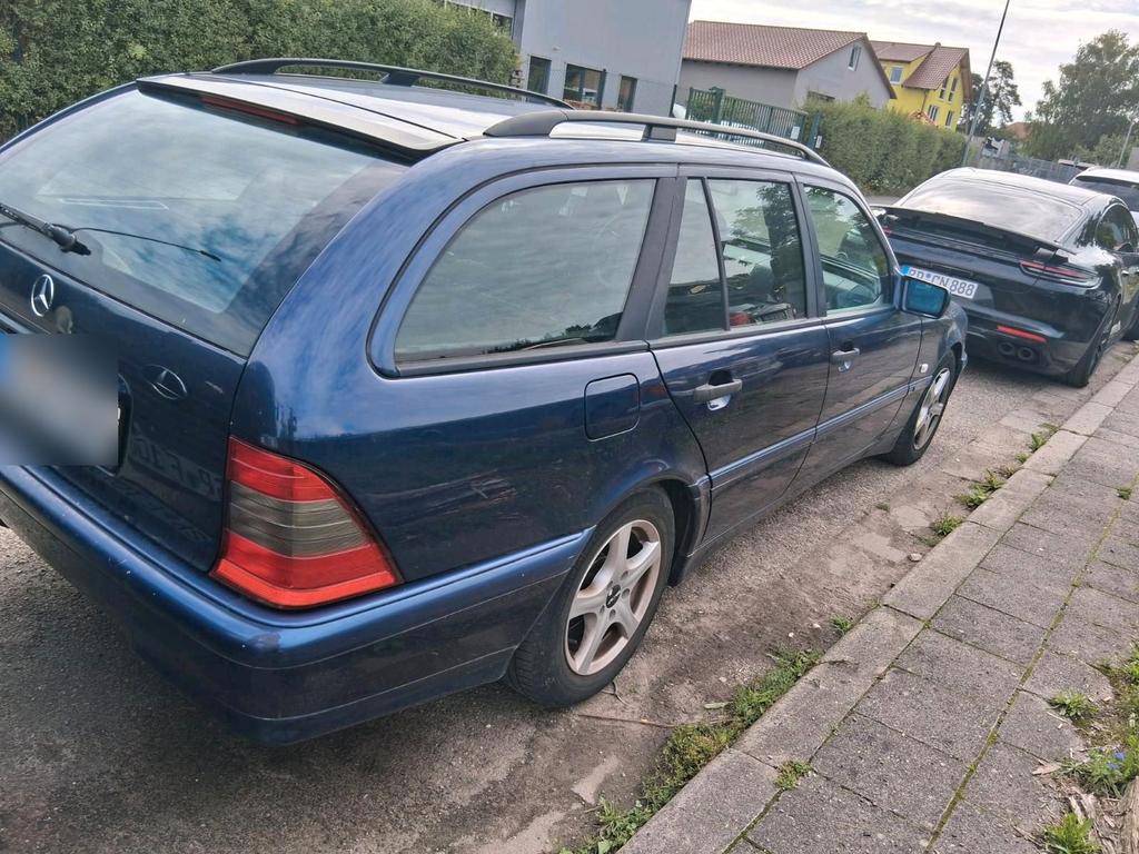 Mercedes-Benz C 200