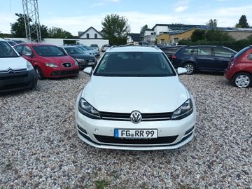 Volkswagen Golf - 2
