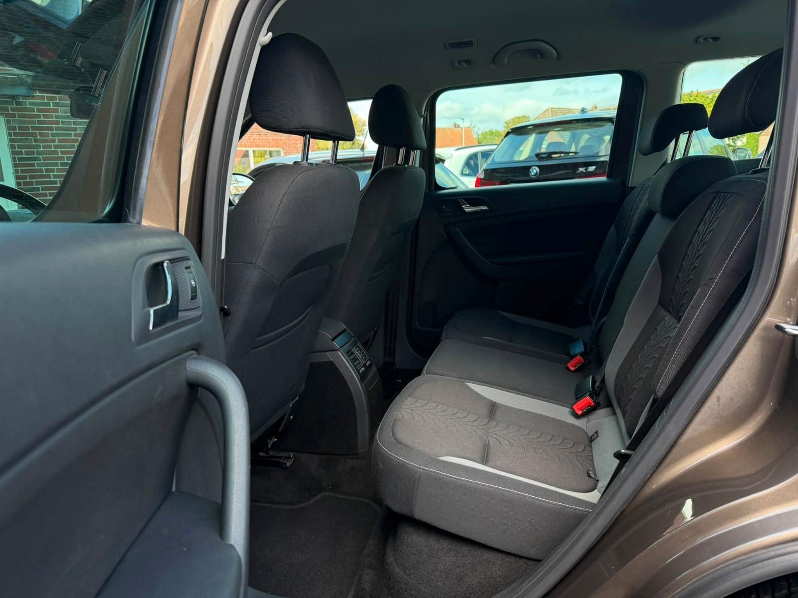 Skoda Yeti Adventure 1.2 TSI 105 ch DSG – 1ère main – Boîte automatique – Sièges chauffants – Attelage – Climatisation Auto