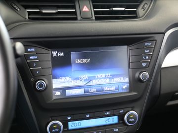 Toyota Avensis 1.8 KLIMA SITZHEIZUNG KAMERA 1.HAND