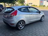 Ford Fiesta 1,25 *TÜv* Titanium Design Felgen - Ford Fiesta: D