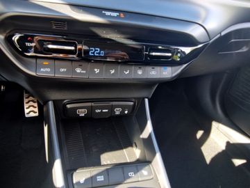 Hyundai BAYON 1.0 T-GDI Trend (90 PS) Komfort-Paket