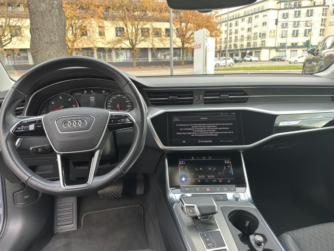 Fahrzeugabbildung Audi A6 Avant Design 40 TDI quattro Business Kamera S