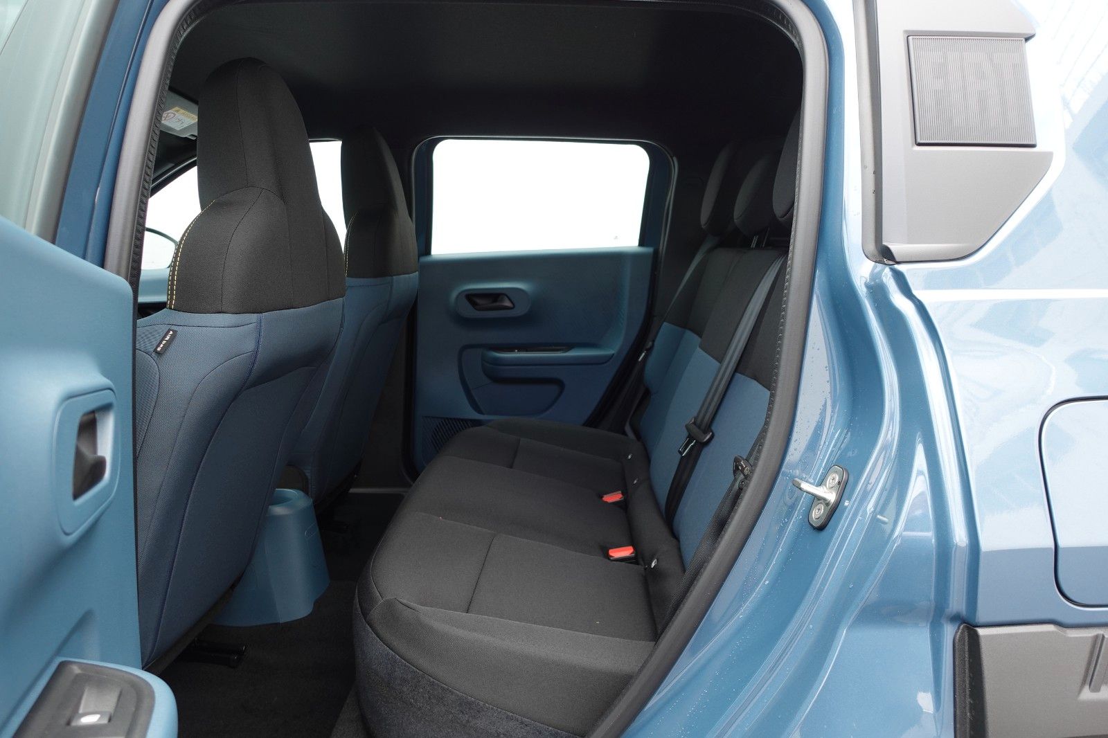 Fahrzeugabbildung Fiat Grande Panda 1.2 Automatik,Carplay, Pixel LED