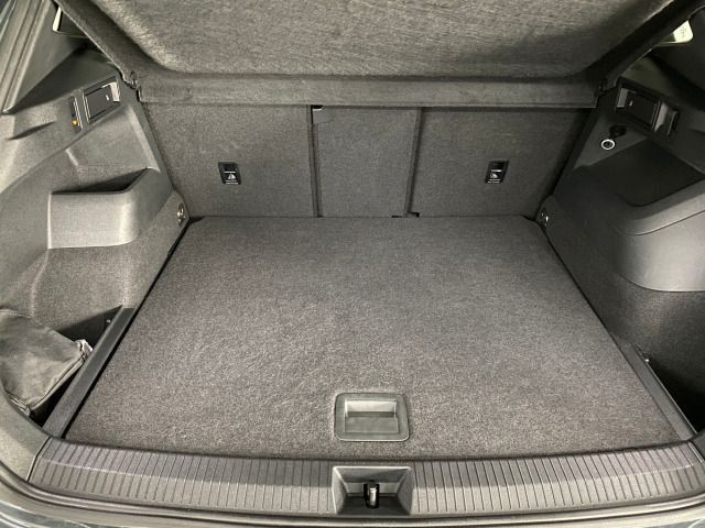 Tiguan R-Line 2.0 TDI DSG 4motion STANDHZ