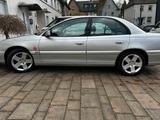 Opel Omega - gebrauchte Opel Omega aus dem Jahr 2000