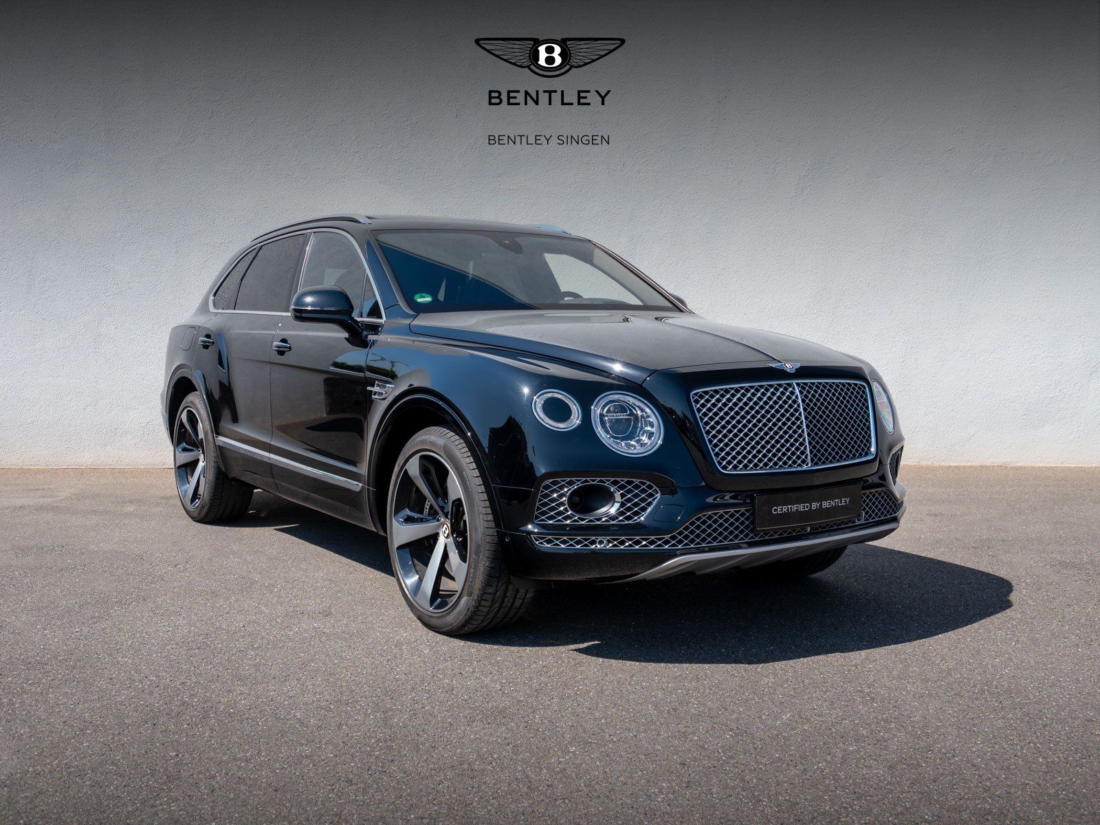 Bentley Bentayga V8 Breitling Diamant-Uhr & Centenary-Sp