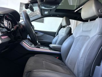 Audi Q8 - 4