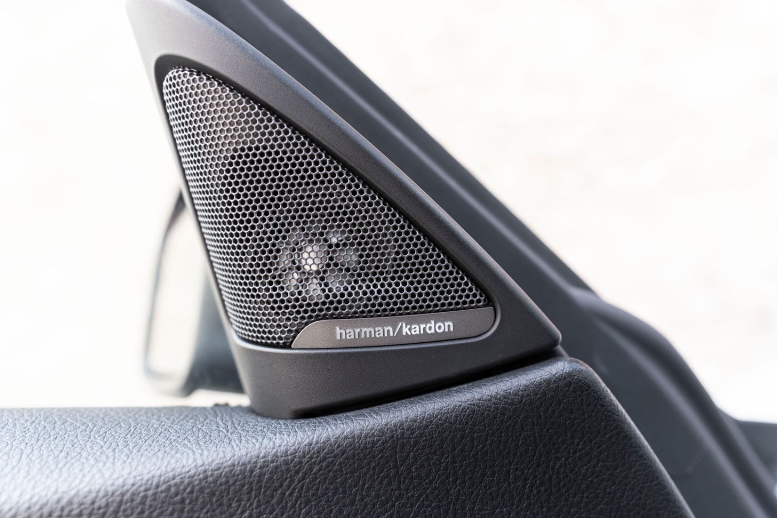 Fahrzeugabbildung BMW 440I GC M-PERFORMANCE HUD H&K LED KAM CARPLAY