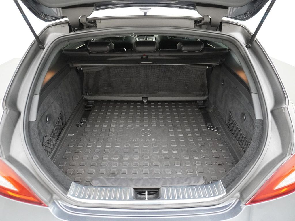 Mercedes-Benz CLS 63 AMG Shooting Brake S 4MATIC Schiebedach |