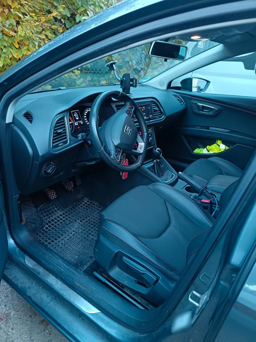 Seat Leon 2015 — photo 8