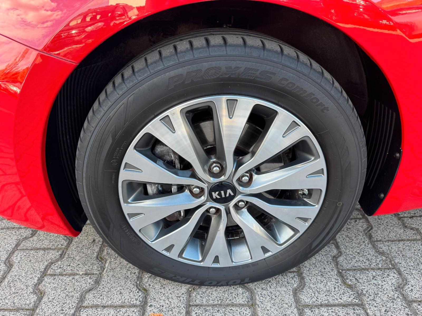 Kia cee'd *PDC*AHK*SHZ*NAVI*