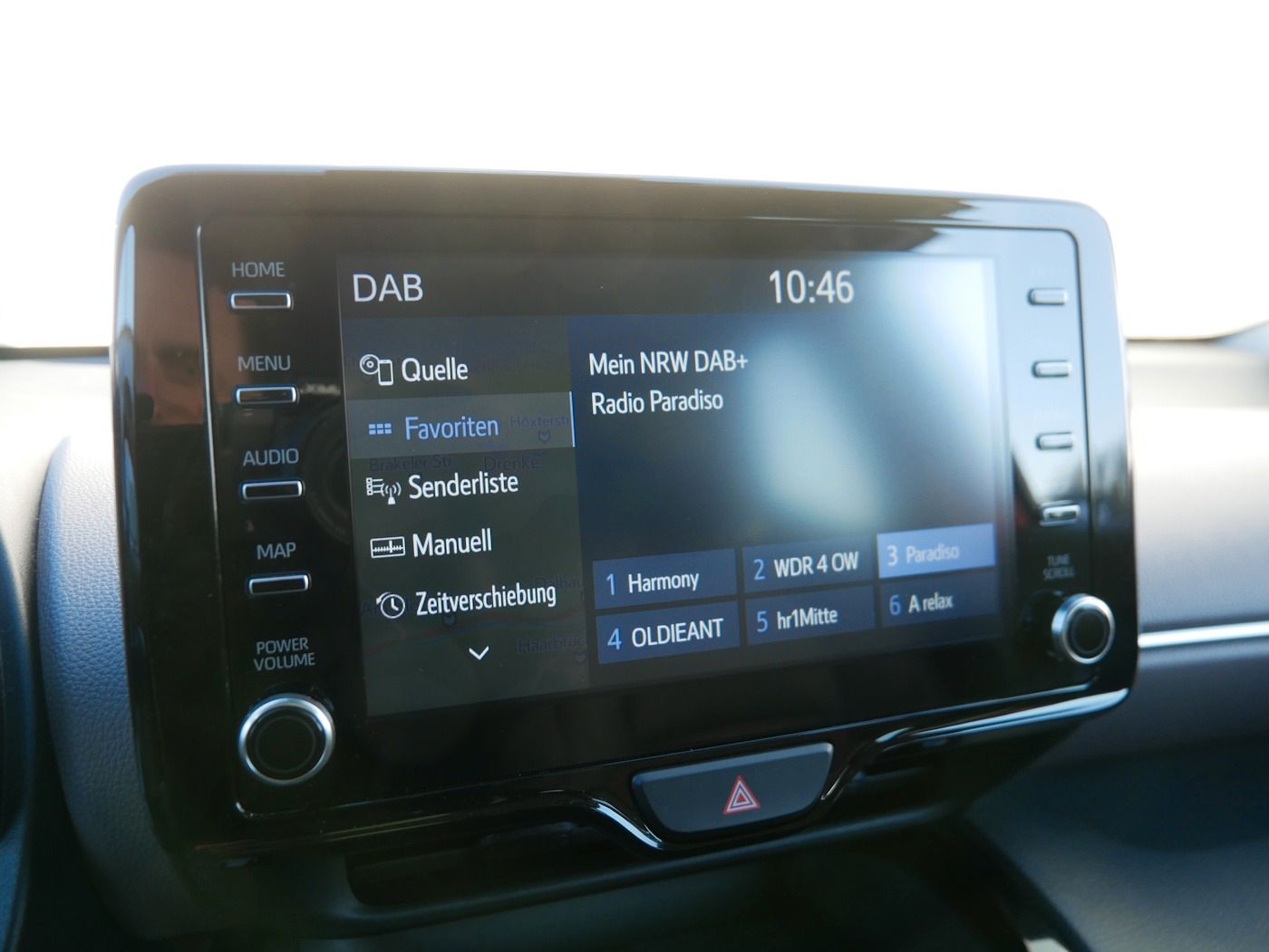 Fahrzeugabbildung Toyota Yaris Cross 1.5 VVT-iE Elegant AHK Kamera ACC LH